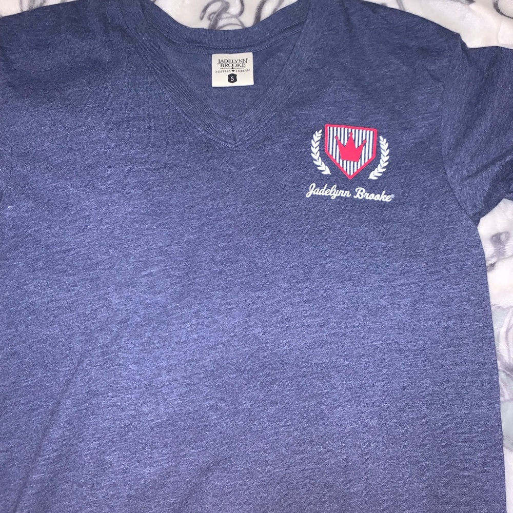 Jadelynn Brooke V-neck Shirt